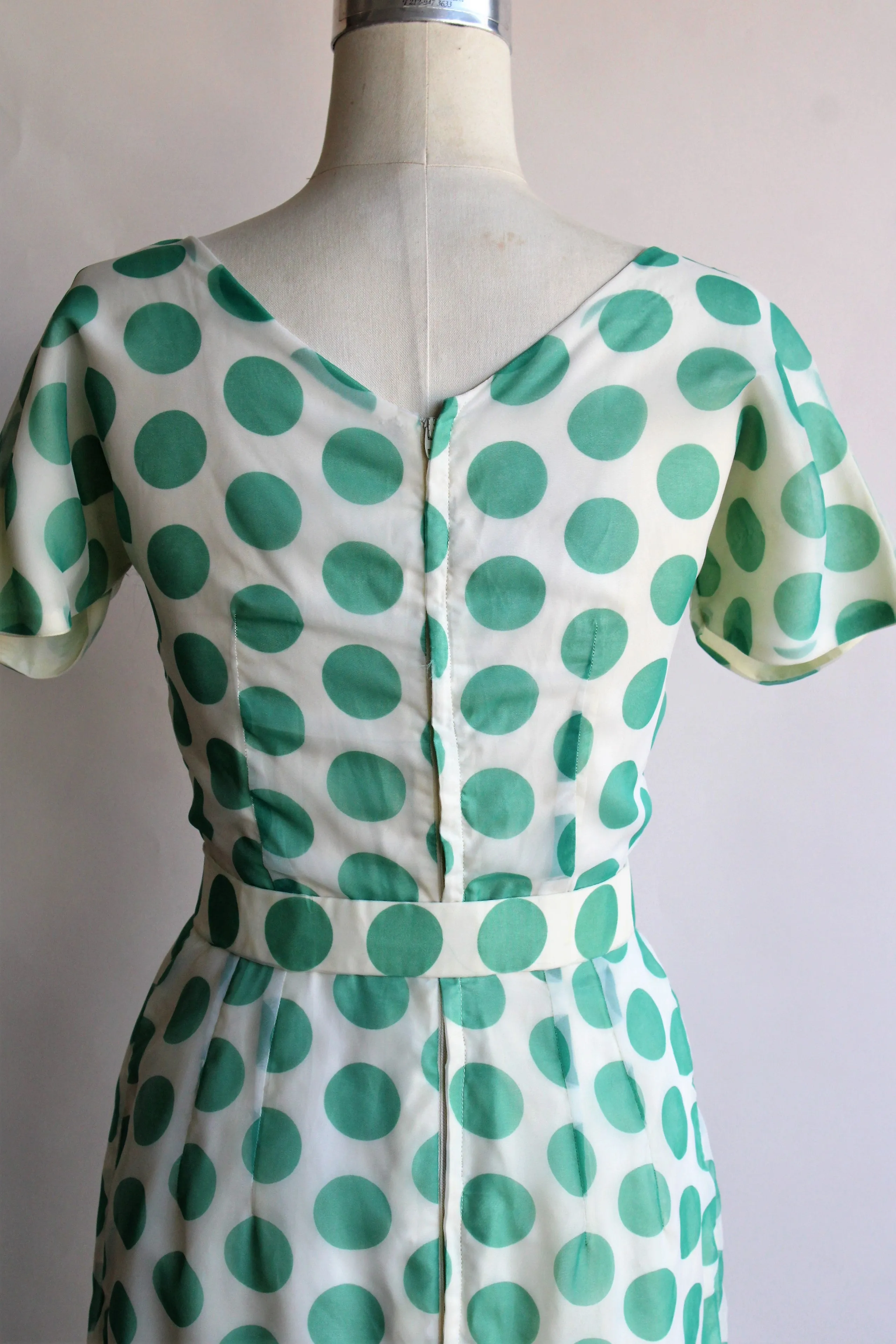 Vintage 1960s Green Polka Dot Dress With Belt